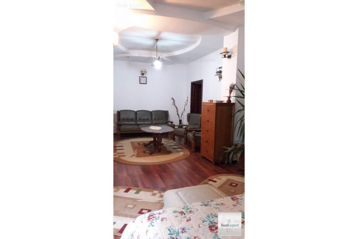 Casa de inchiriat/de vanzare, zona Cornisa
