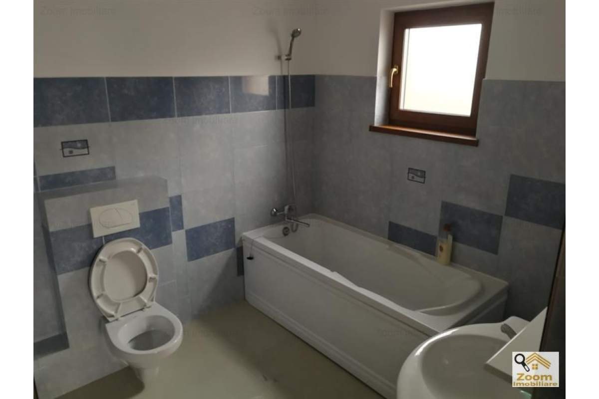 Casa moderna, 220 mp, Calea Baciului