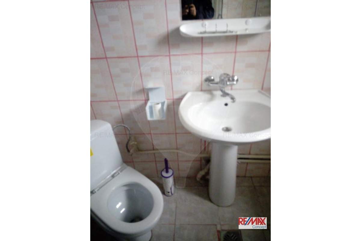 Casa pe 3 nivele zona Piata Cipariu