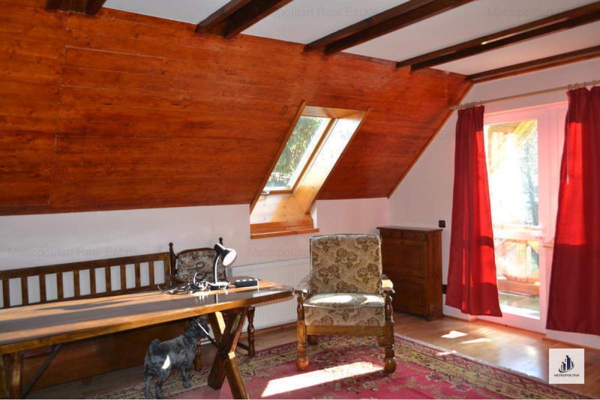 Casa / Vila cu 2 camere de inchiriat in zona Andrei Muresanu