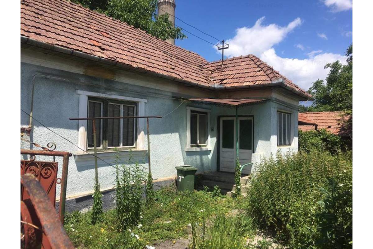  Casa,Centru,Zona Casa Someseana,100mp,investitie,5 ari teren