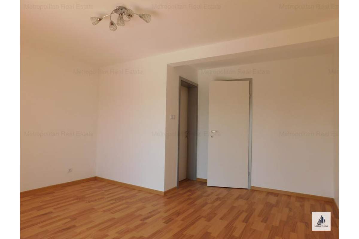 Casa/Vila spatioasa cu 5 camere de inchiriat in zona Someseni
