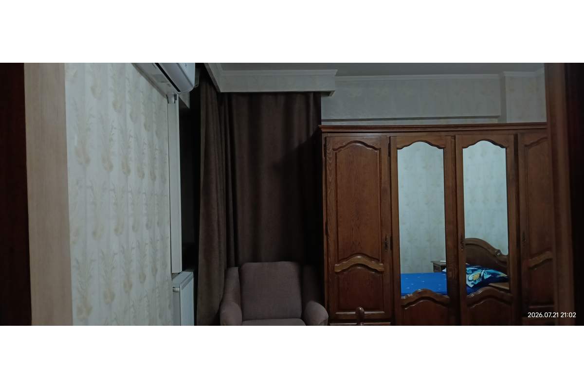 Cazare la mare langa plaja apartament 3 camere Constanta Faleza Nord