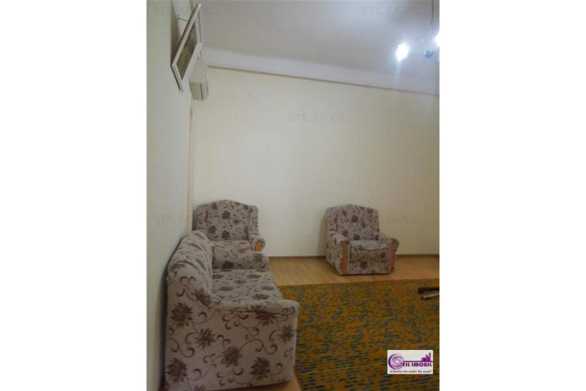  Centru Stefan cel Mare apartament 3 camere