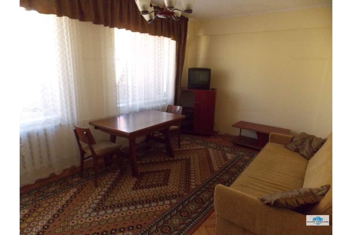 chirie 3 camere ultracentral oradea