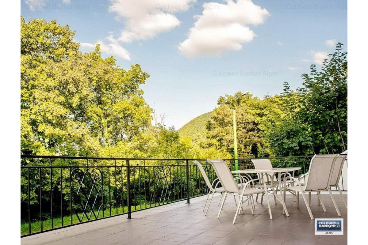 Coldwell Banker Alpin: Apartament central