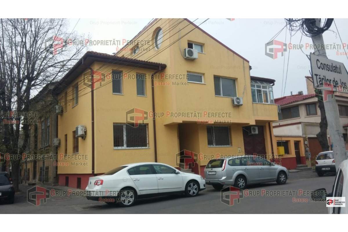 Constanta, Centru,Casa S+P+E+M,10 camere,curte 460 MP