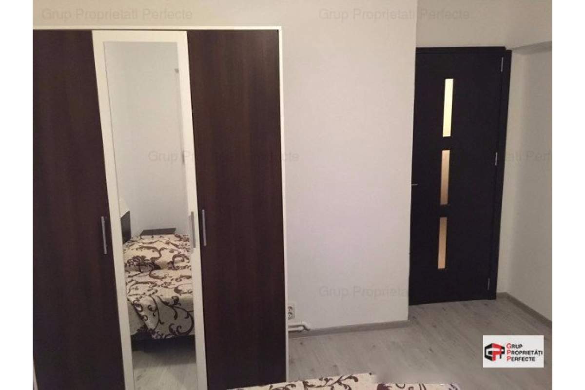 Constanta, Faleza Nord, 3 camere, Decomandat, Vede la mare, Lux