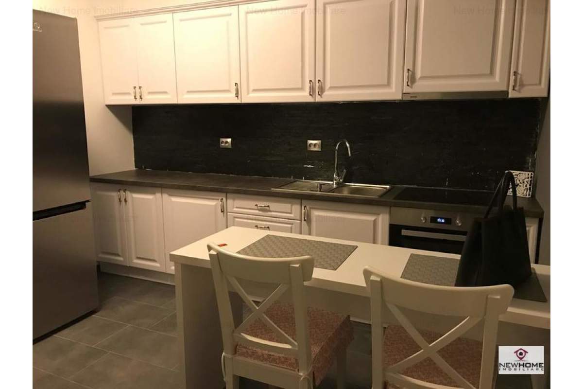 De inchiriat apartament 2 camere zona Centrala