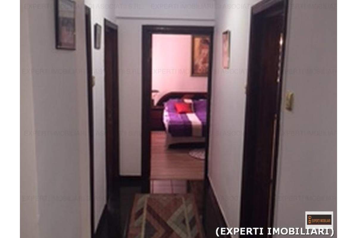 Experti Imobiliari - Apartament in zona FALEZA NORD - 3 camere