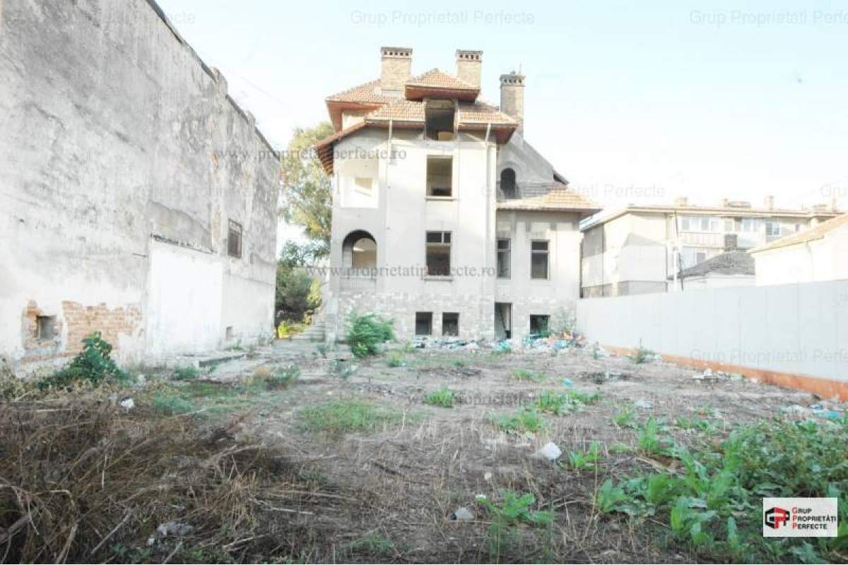 Ferdinand - Consulatul turc, vila stil brancovenesc D+P+2E - ideal consulat