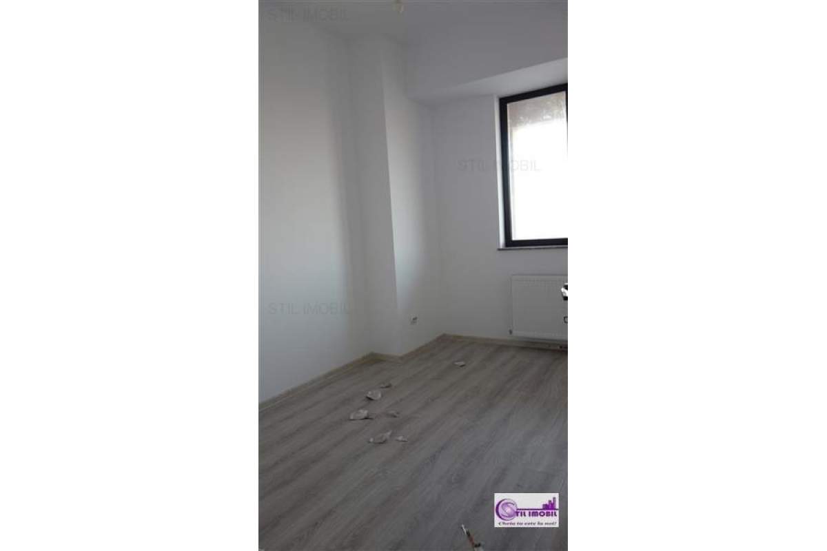  Galata Apartament 2 camere semidecomandat, bloc nou