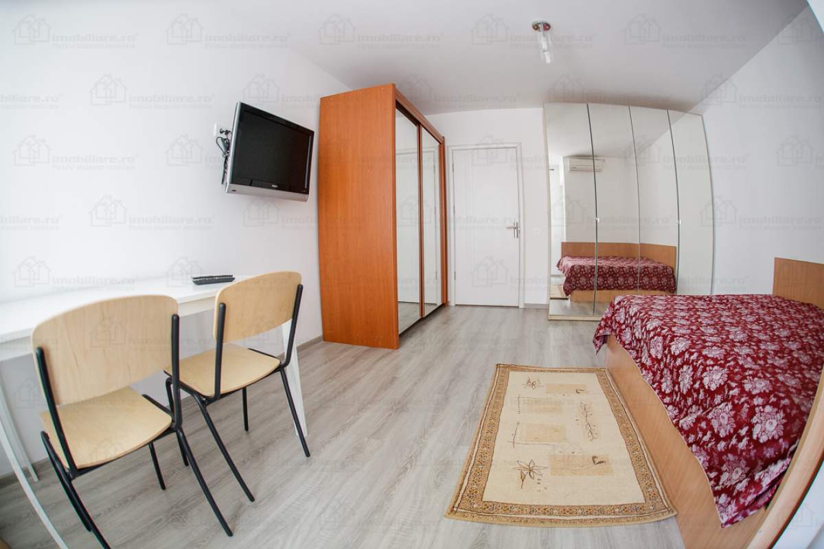 garsoniera, complet renovata, complet utilata, 1 min pana la metrou