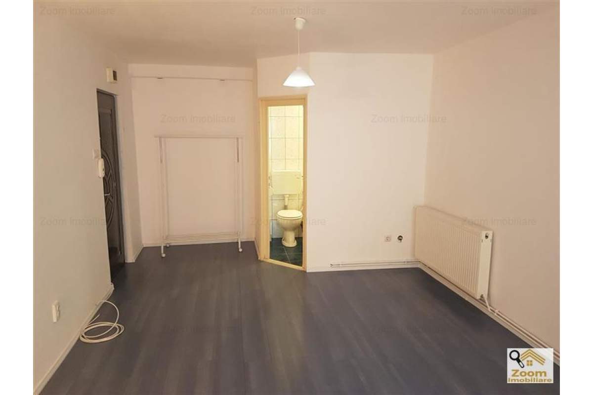 Garsoniera renovata, 24 mp, Zorilor
