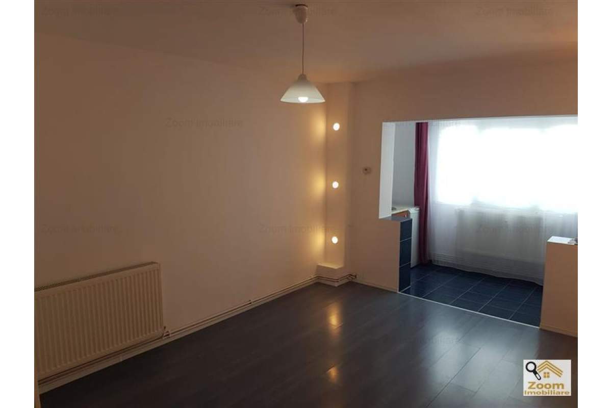 Garsoniera renovata, 24 mp, Zorilor