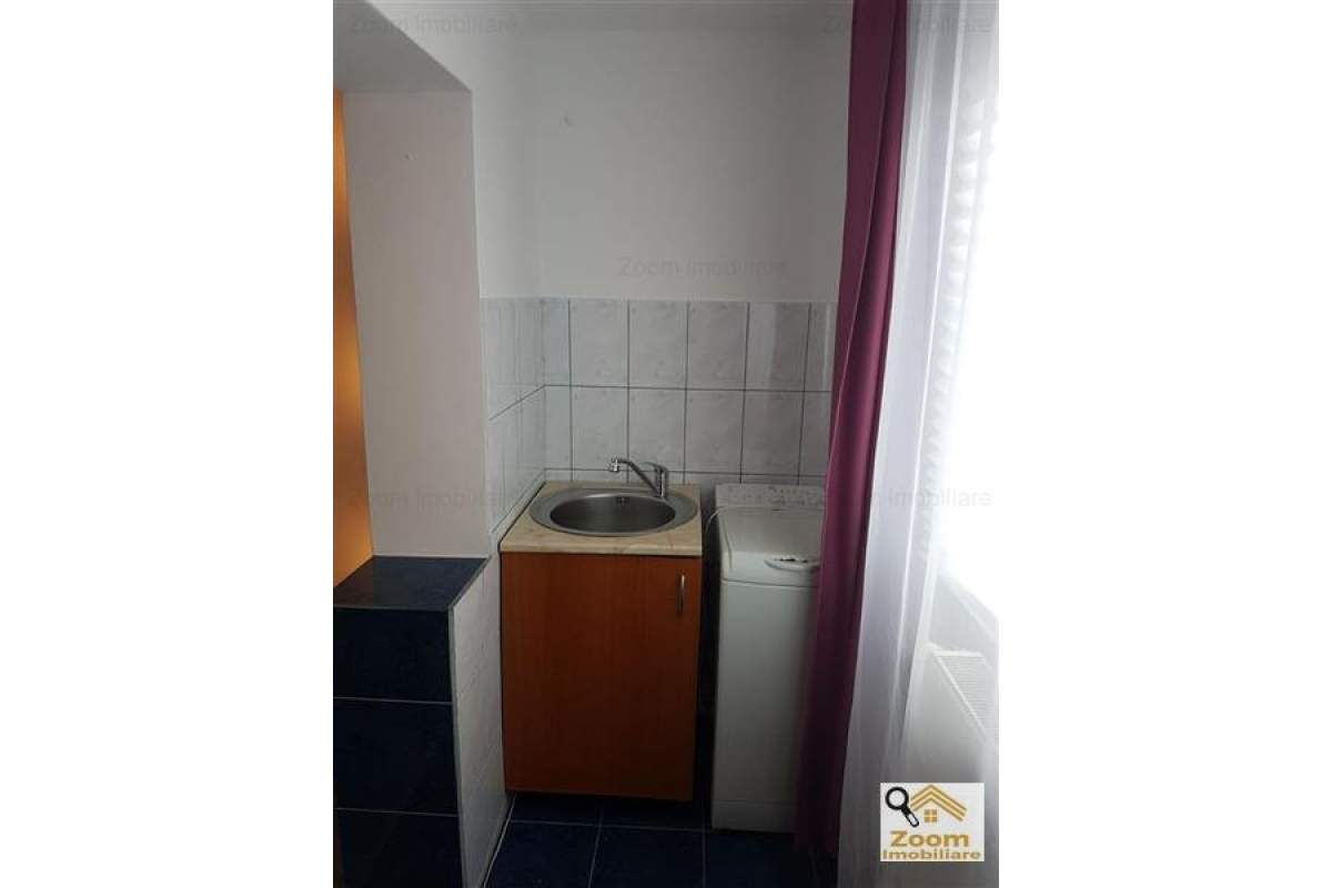 Garsoniera renovata, 24 mp, Zorilor