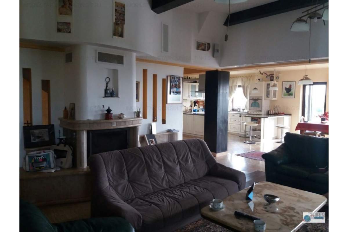 Imobilstar inchirieaza casa cu priveliste deosebita, zona Platou
