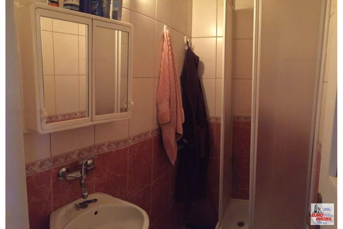  Inchiriere apartament cu 3 camere, mobilat, utilat, zona Fortuna-Corina