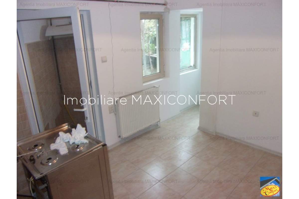  Inchiriere casa-Imobiliare MAXICONFORT