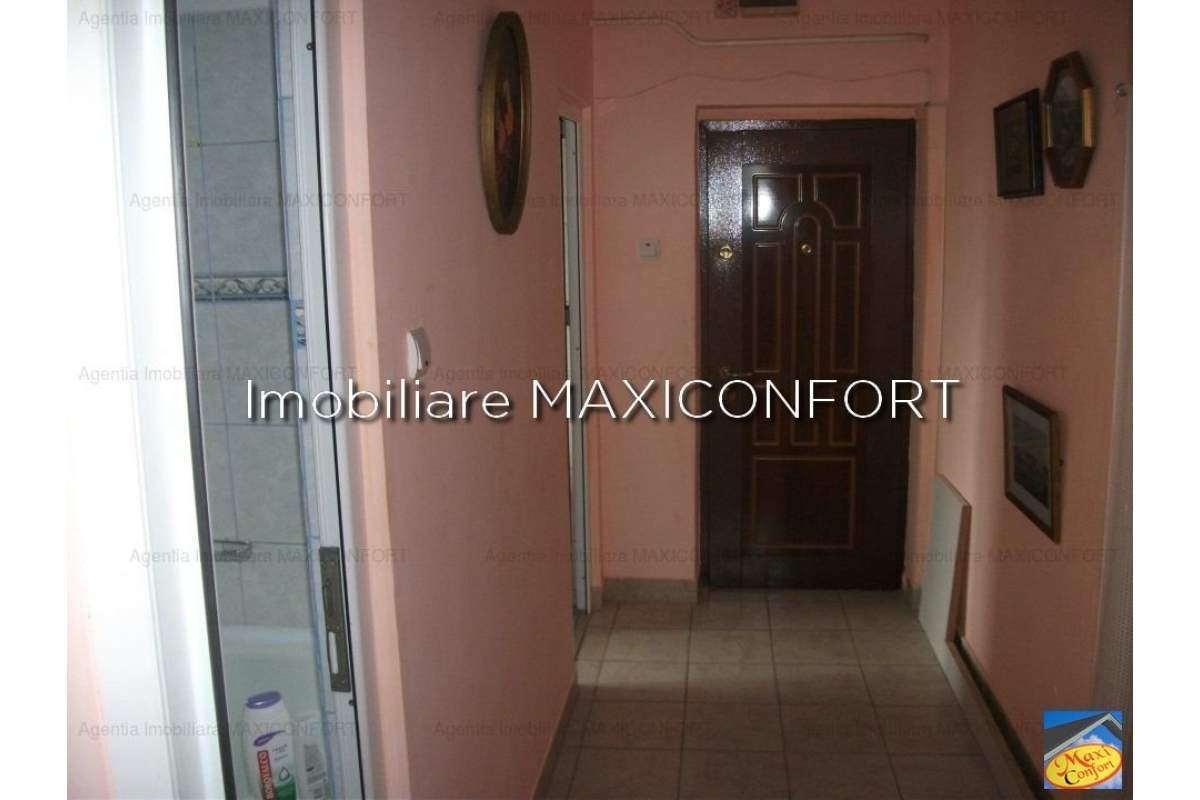  Inchiriere garsoniera-Imobiliare MAXICONFORT