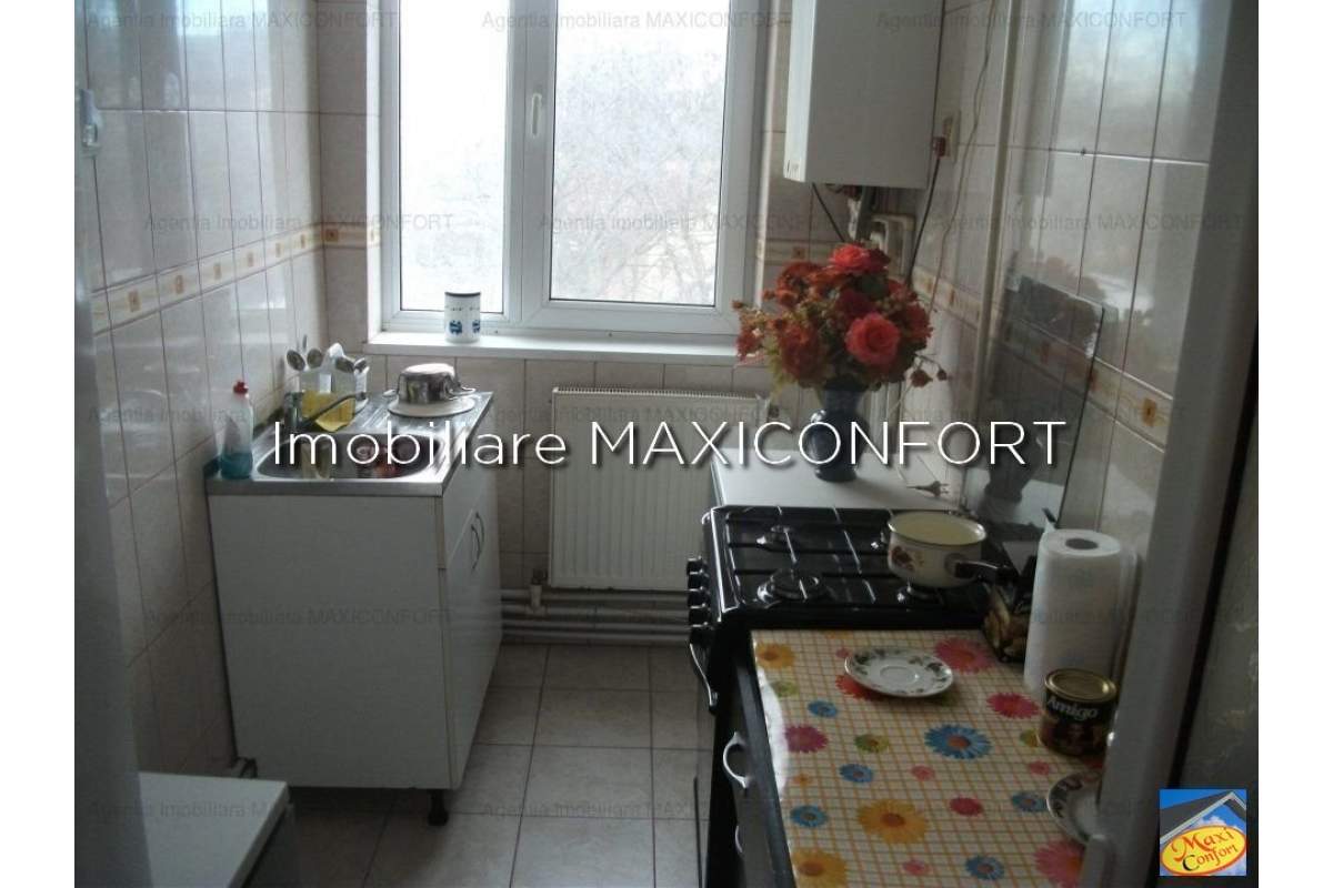  Inchiriere garsoniera-Imobiliare MAXICONFORT