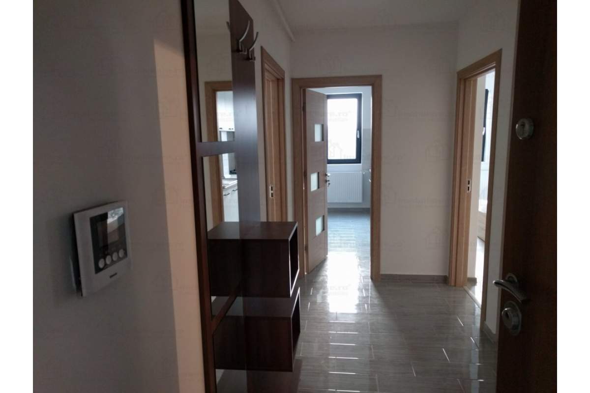  Inchiriez apart 2 camere cu parcare subterana Park Lake - 1 min de Iulius Mall