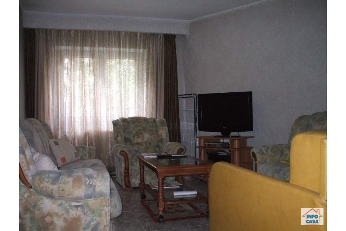 Inchiriez apartament 1 camera