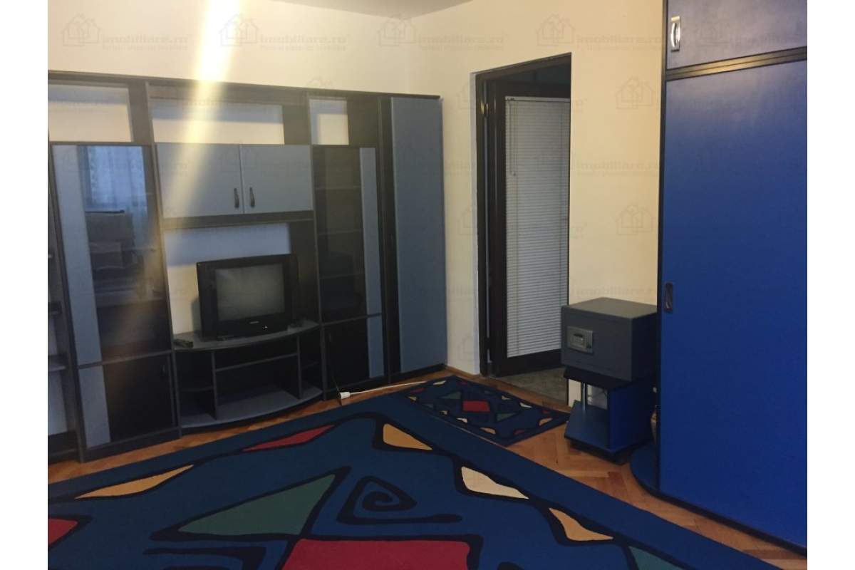 Inchiriez apartament 2 camere mobilat, utilat complet, lux, complex studentesc