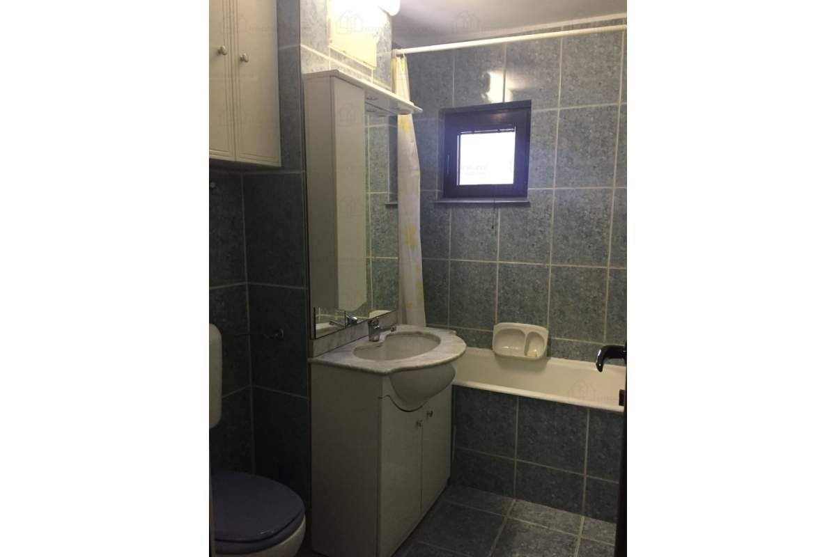 Inchiriez apartament 2 camere mobilat, utilat complet, lux, complex studentesc