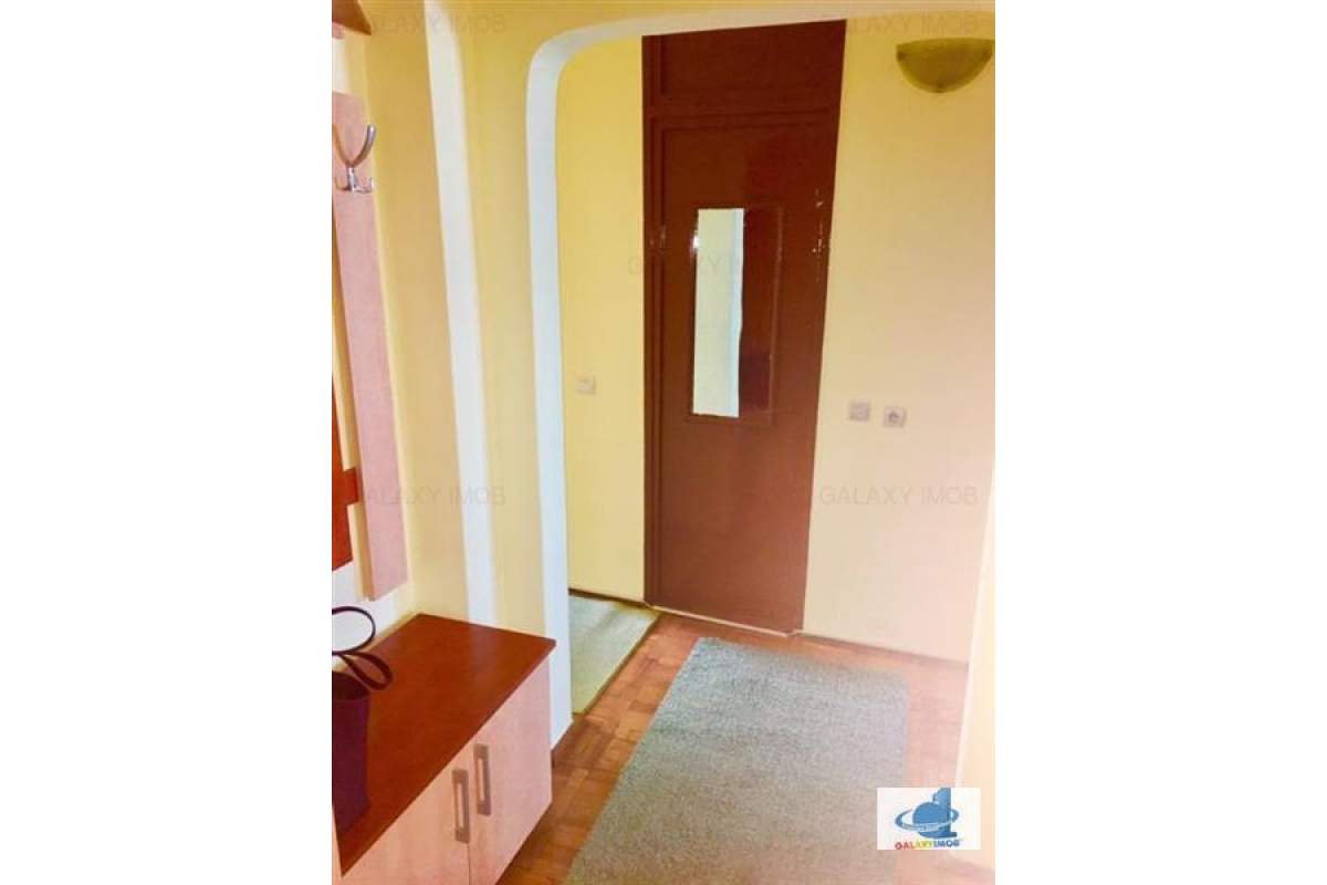  Inchiriez apartament 2 camere Transilvaniei