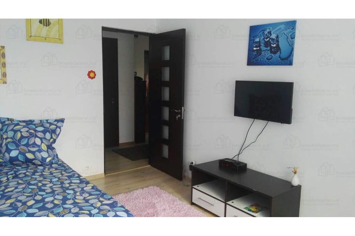  Inchiriez apartament 2 camere - zona Delfinariu -