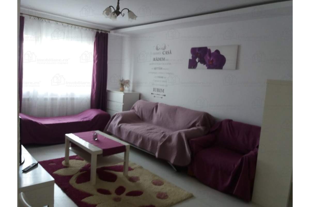  INCHIRIEZ APARTAMENT 3 CAMERE - CU VEDERE LA MARE