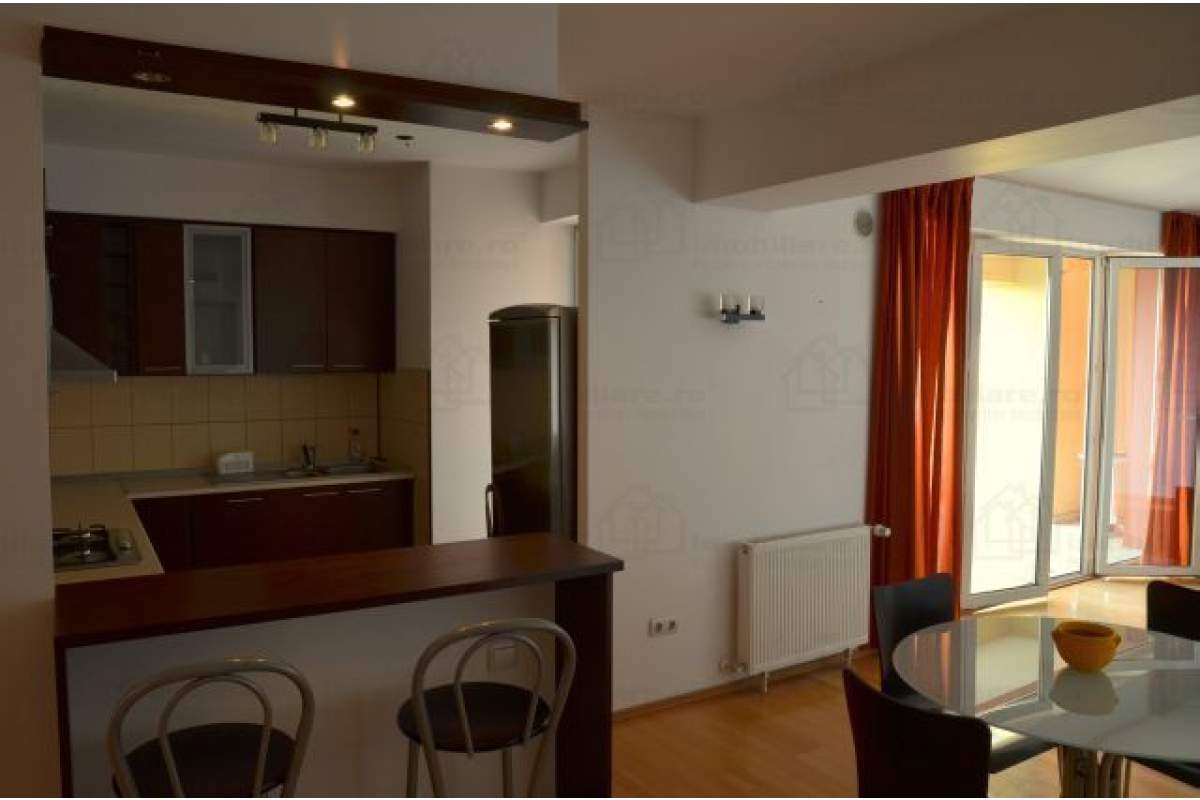  Inchiriez apartament 3 camere mobilat si loc parcare subteran