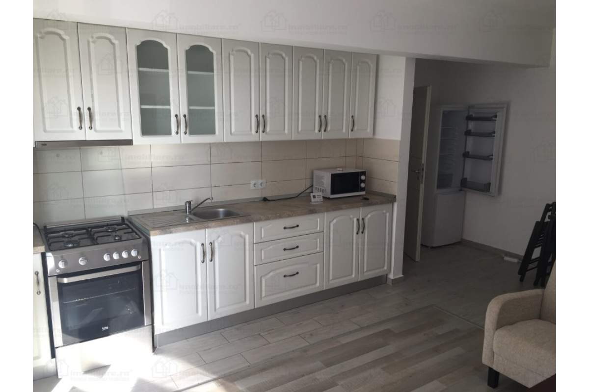 Inchiriez apartament 3 camere, mobilat si utilat- Avantgarden 3 Brasov