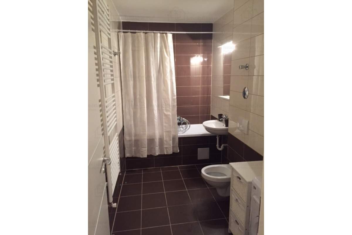 Inchiriez apartament 3 camere, mobilat si utilat- Avantgarden 3 Brasov