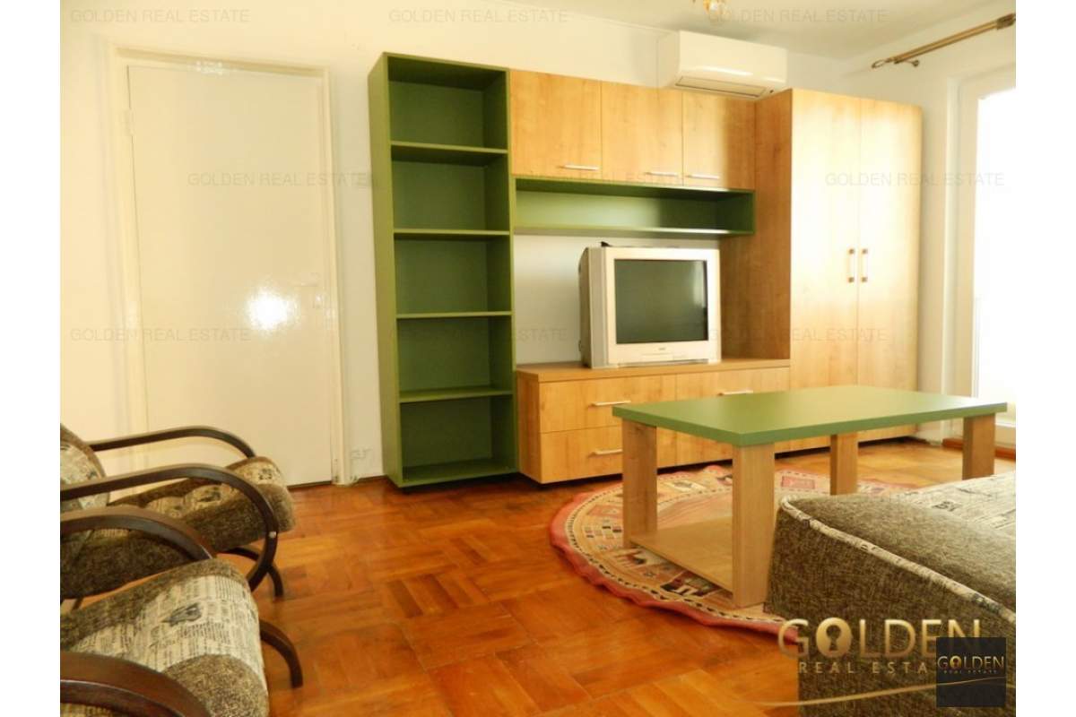 Inchiriez apartament 3 camere, zona Podgoria-Gara, amenajat si mobilat modern