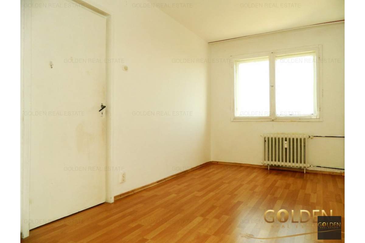 Inchiriez apartament 3 camere, zona Vlaicu-Fortuna, suprafata 75 mp