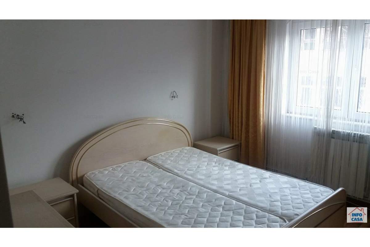 Inchiriez apartament 4 camere