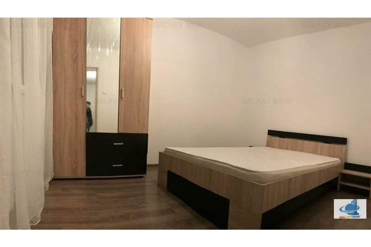 Inchiriez apartament cu 2 camere in cartierul 7 Noiembrie