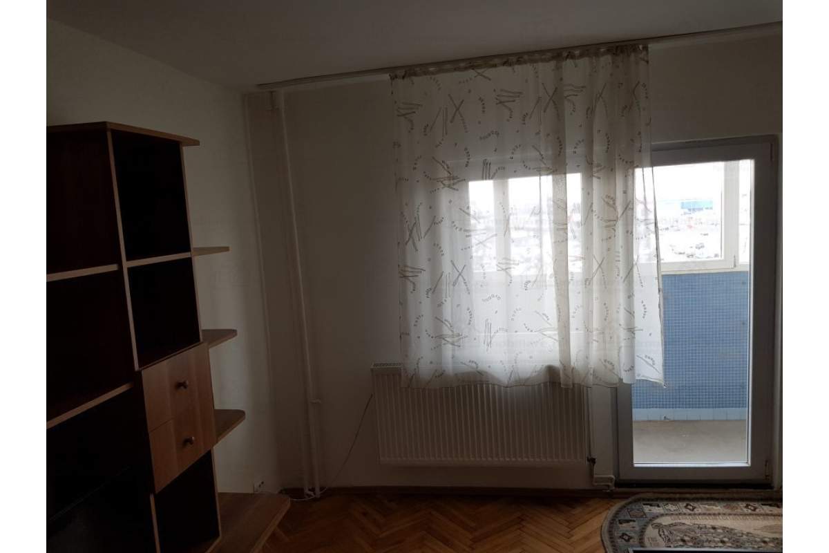  Inchiriez apartament cu 2 camere in zona Steaua vis a vis de Mall