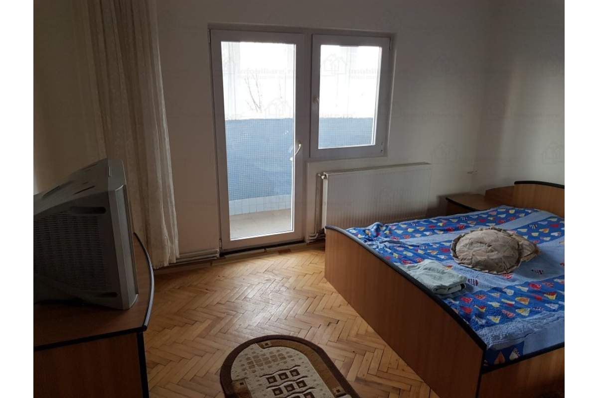  Inchiriez apartament cu 2 camere in zona Steaua vis a vis de Mall