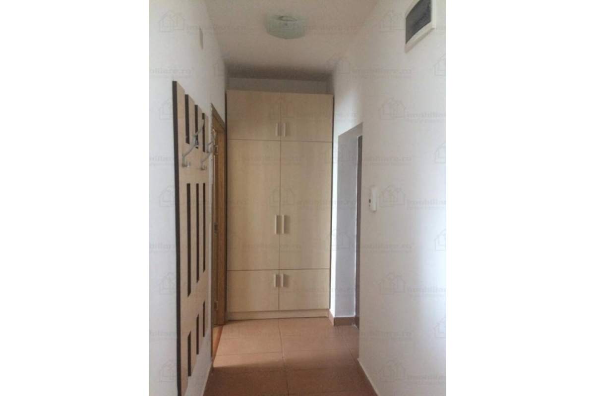  Inchiriez apartament in Arad in apropierea facultatii de medicina