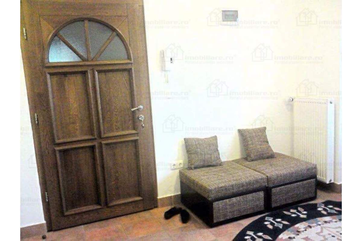 Inchiriez apartament situat ultracentral,Cluj-Napoca,Str.Emil Isac Nr.2