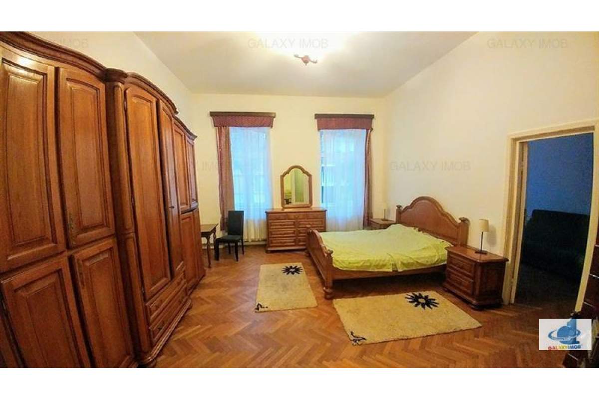  Inchiriez casa cu 4 camere mobilate si utilate , in zona Cetatii