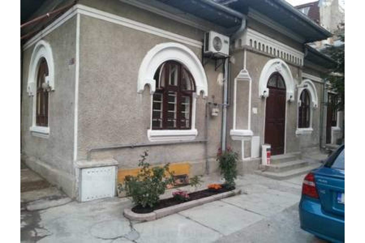  Inchiriez casa in Bucuresti, zona Dorobanti
