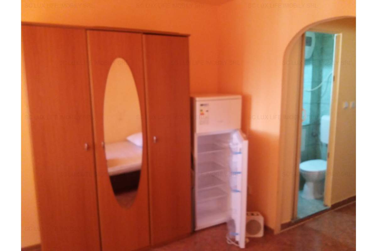 Inchiriez garsoniera 180 euro