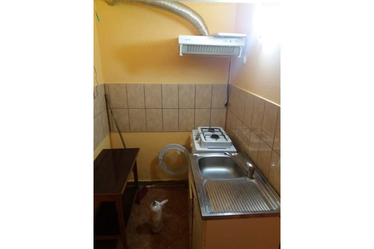 Inchiriez garsoniera 180 euro