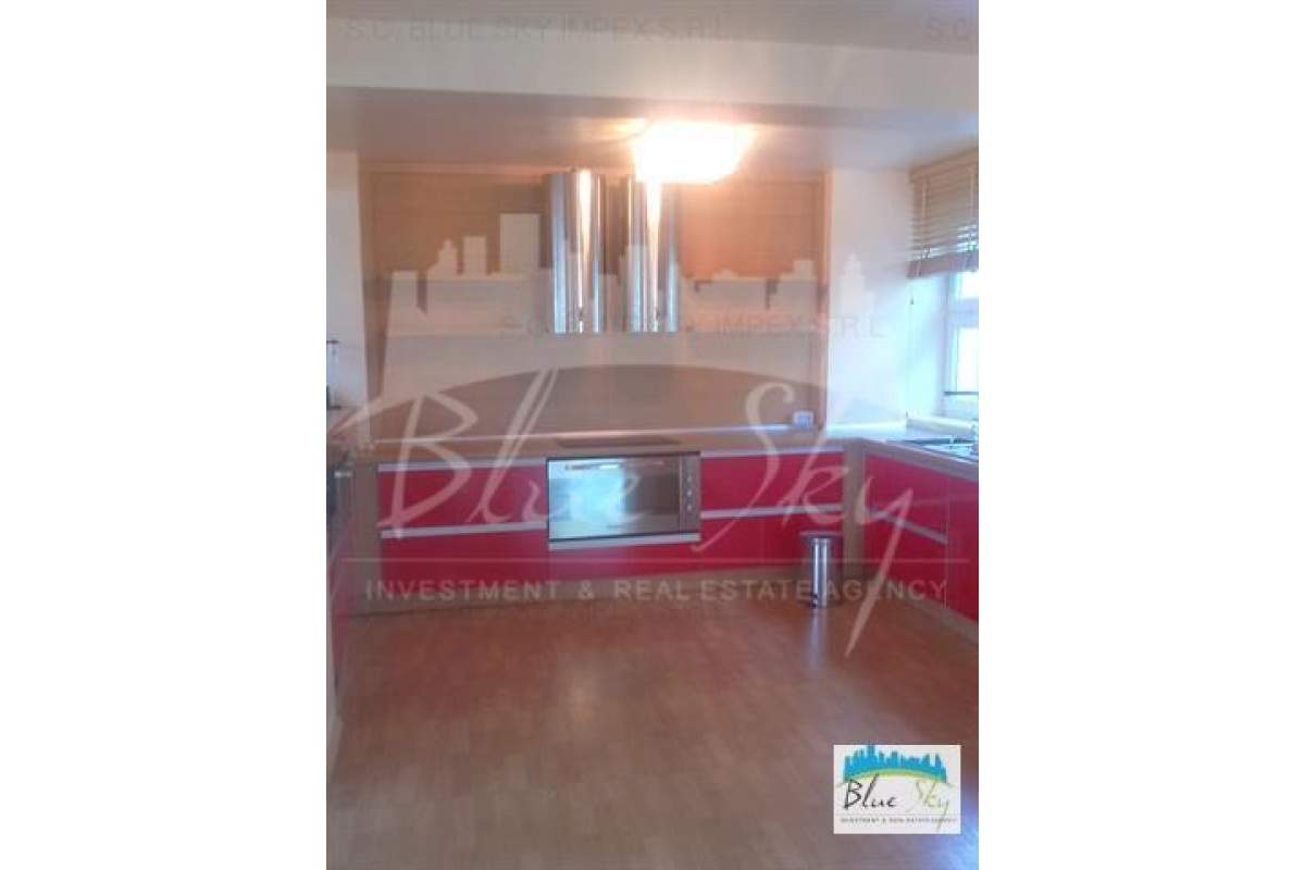 Mamaia Nord , imobil deosebit , vila S+P+2, termen lung