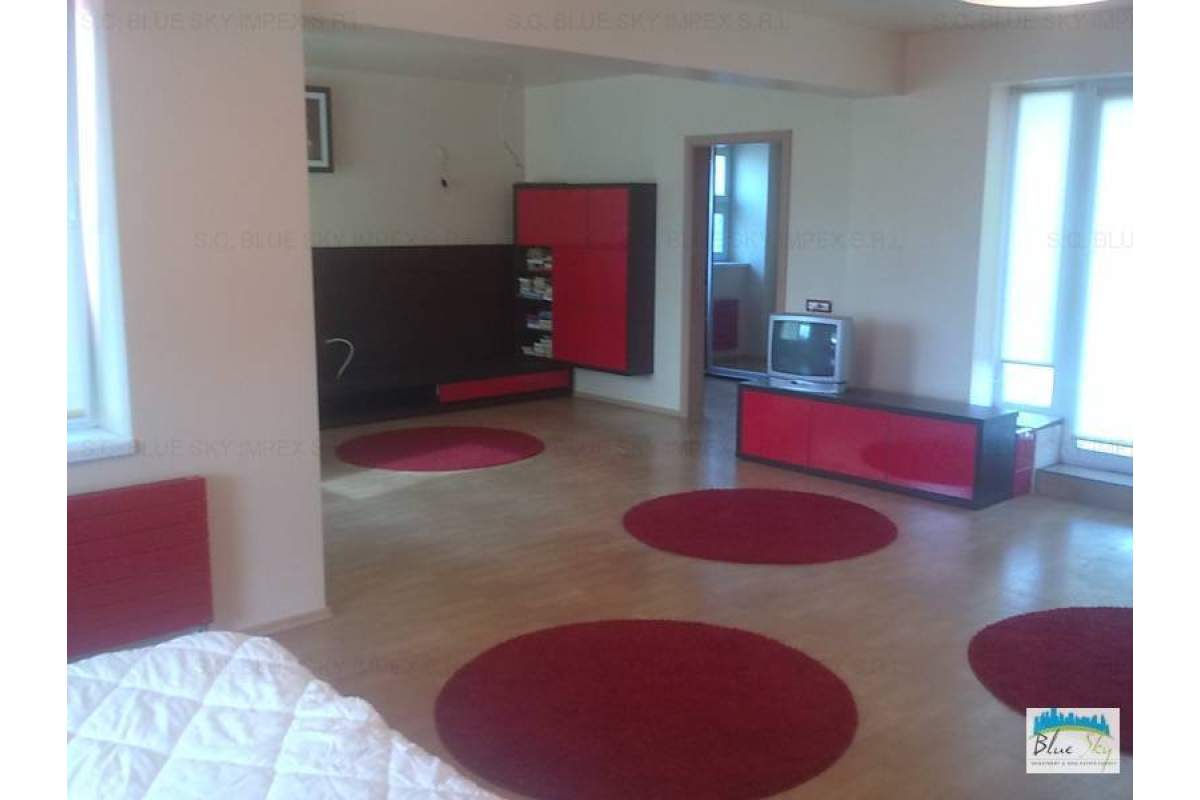 Mamaia Nord, vila S+P+2, 6 camere, mobilata, utilata