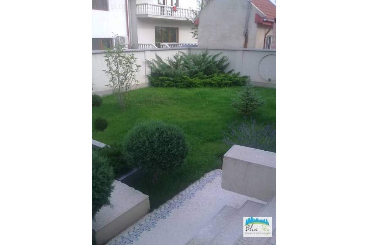 Mamaia Nord, vila S+P+2, 6 camere, mobilata, utilata